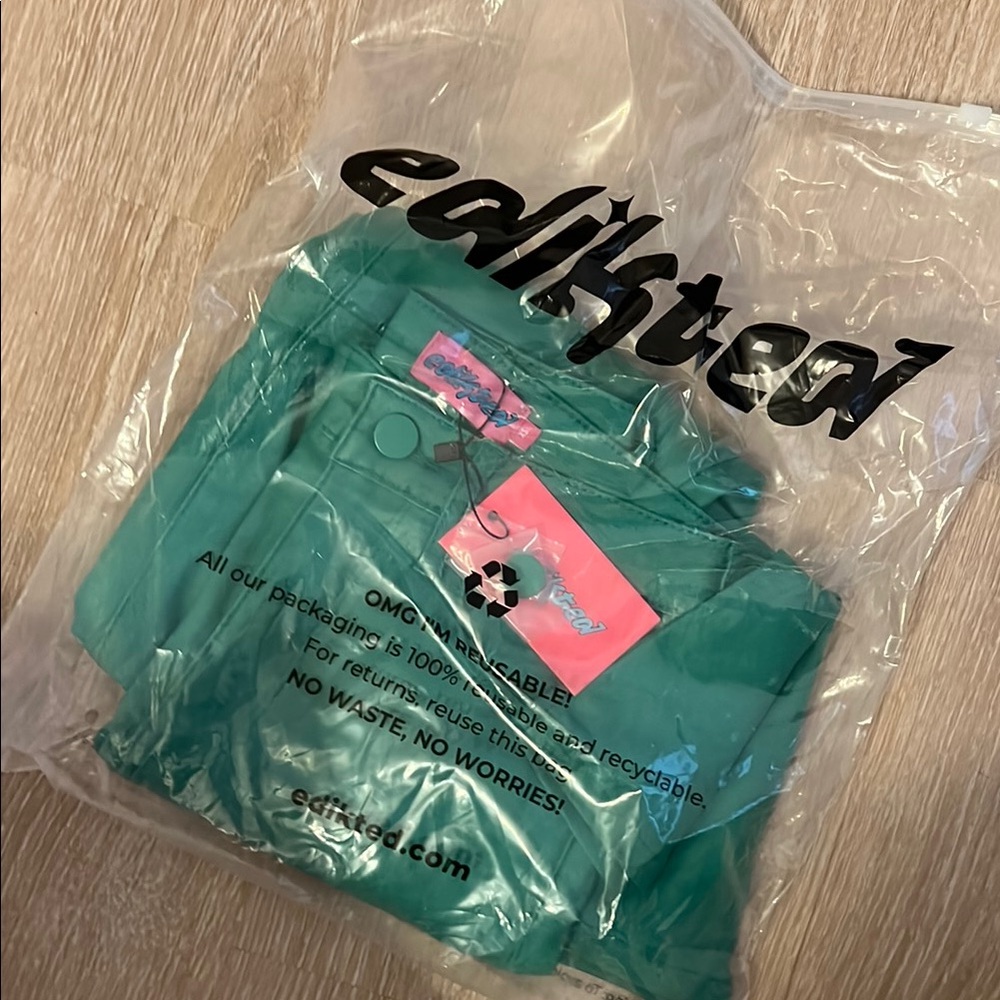Edikted Green Pants